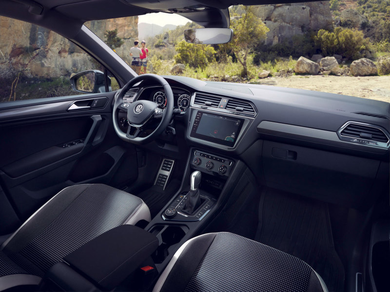 Volkswagen Tiguan 2019 модельного года получил расширенный набор оснащения