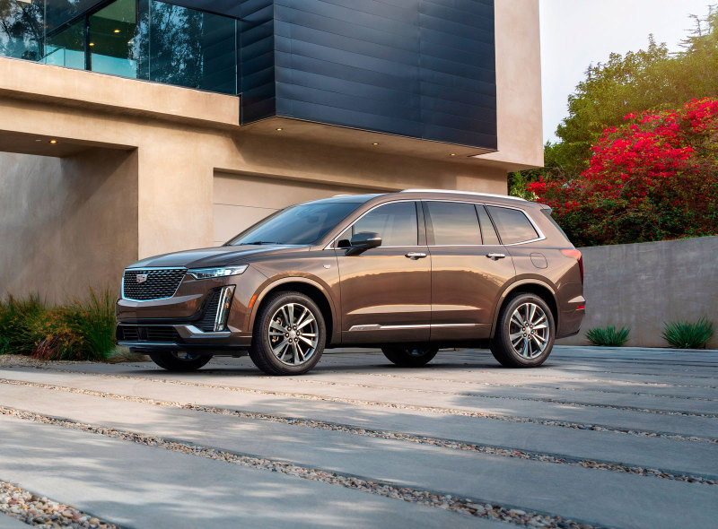 Новый большой кроссовер Cadillac XT6 представлен в Детройте