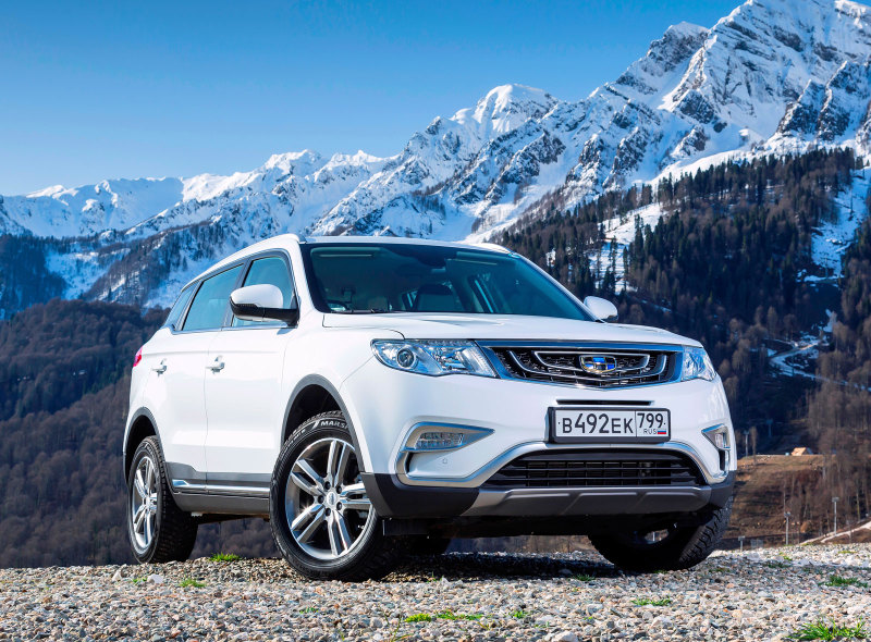 Турбированный Geely Atlas скоро начнут продавать в России