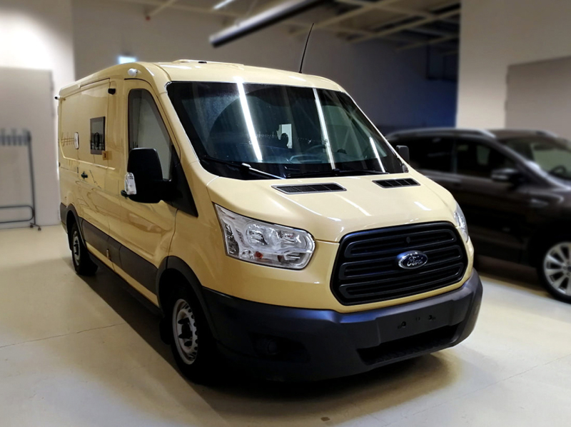 Ford Transit получил инкассаторскую версию с пониженной высотой кузова