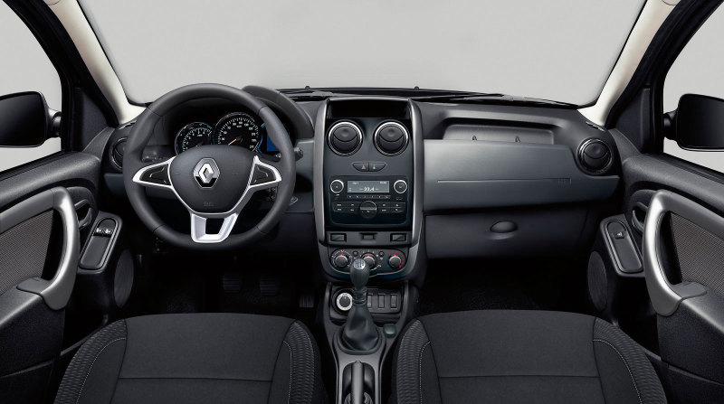 Все комплектации Renault Duster 2019 получили новое рулевое колесо