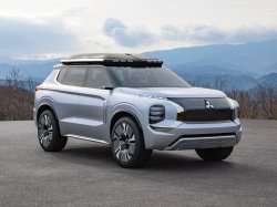 Представлен Mitsubishi Engelberg Tourer - "сменщик" для Outlander