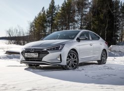 Обновлённая Hyundai Elantra FL 2019: в России от 1.049.000 руб.
