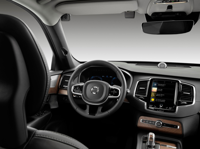 Камеры в автомобилях Volvo будут отслеживать пьяных и невнимательных водителей
