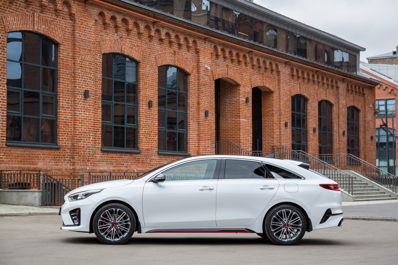KIA ProCeed GT
