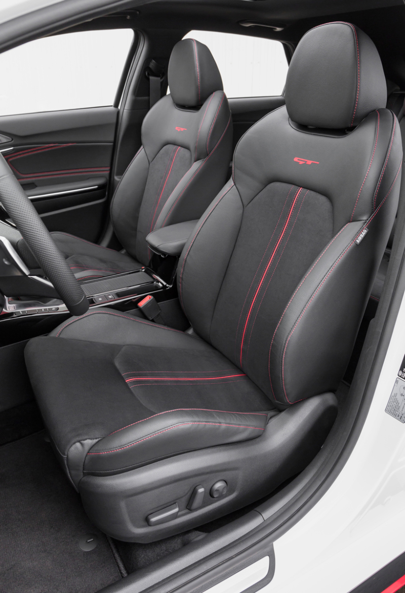 Салон KIA ProCeed GT