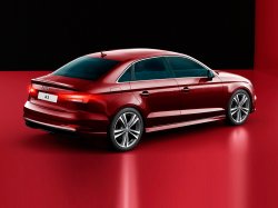 Audi A3, A4 и A5 Sportback получили специальную серию Premium в России