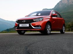 Lada Vesta с вариатором замечена на испытаниях в Тольятти