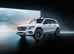 Новый кроссовер Mercedes-Benz GLB начнут выпускать в 2020 году