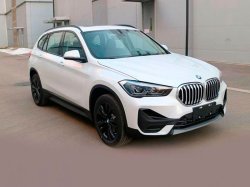 Рестайлинговый BMW X1 появился без камуфляжа