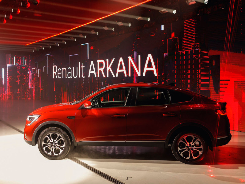 Кроссовер Renault Arkana пользуется повышенным спросом в России