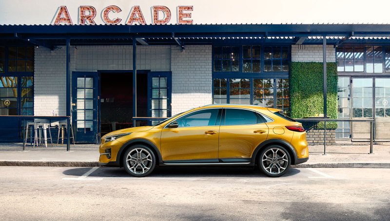 Первое официальное изображение KIA XCeed