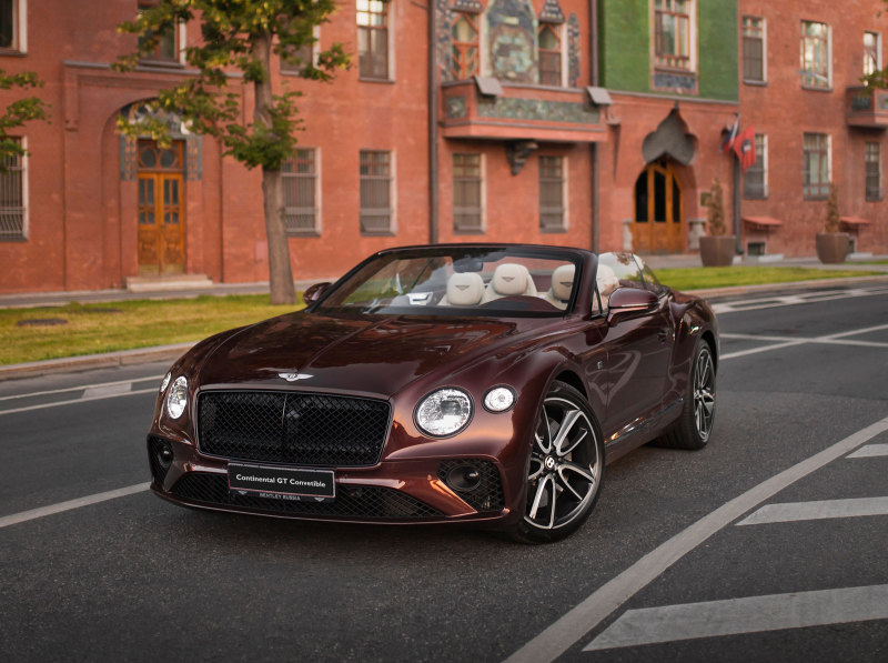 Кабриолет Bentley Continental GT Convertible появился в России