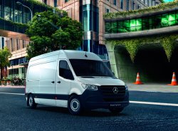 Mercedes-Benz Vito Life и Sprinter Limited Edition появились в России