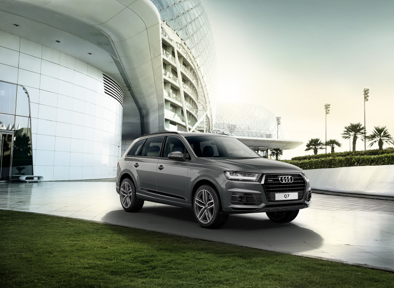 Audi Россия представляет специальную серию Audi Q7 S line Edition