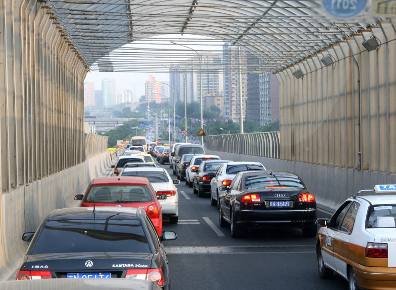 Китай может начать поставки подержанных авто в Россию