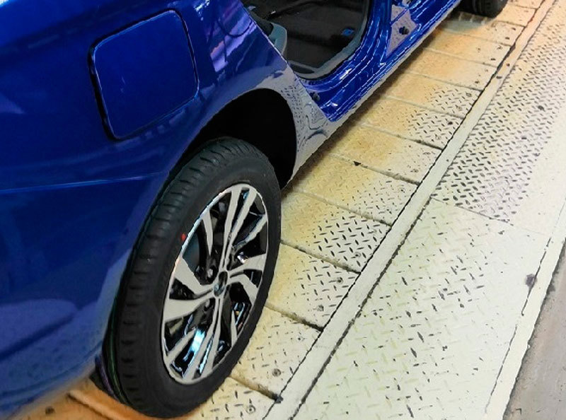 Lada Vesta готовится к промежуточному обновлению, первые фото