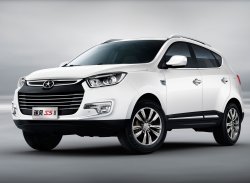 Китайский кроссовер JAC S5 получил расширенную комплектацию в России