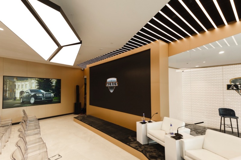 Шоу-рум Aurus в Москва-Сити
