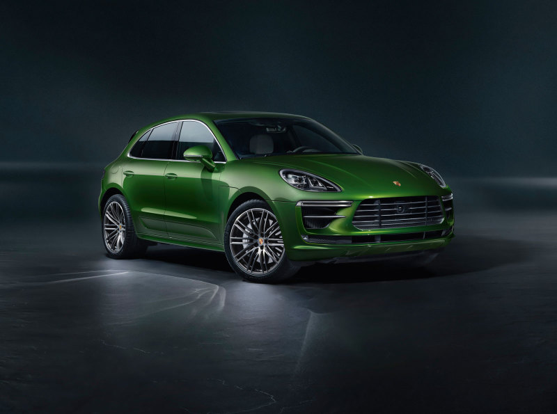 Обновлённый Porsche Macan Turbo от 6.896.000 рублей
