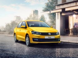 На Volkswagen Polo в желтом цвете есть спецпредложение при покупке в лизинг