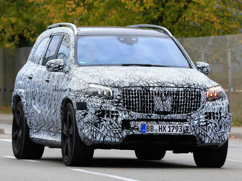 Кроссовер Mercedes-Maybach GLS представят до конца года