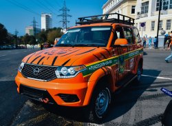 Внедорожники УАЗ "Патриот" в экспедиционном исполнении будут помогать бороться с браконьерами