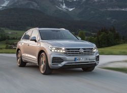 Volkswagen Touareg Exclusive с новым двигателем TSI V6 стал доступен в России