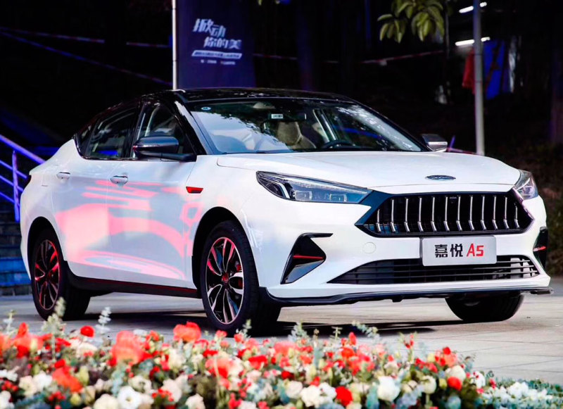 Новейший лифтбек JAC A5 появится в России