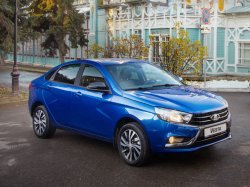 Семейство Lada Vesta с АТ и новыми опциями появилось в продаже