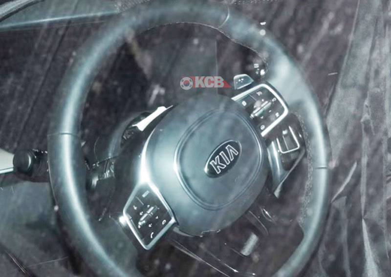 Рассекречен салон нового KIA Sorento 2020