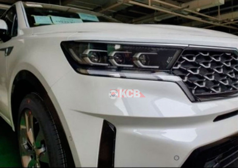 Первое фото KIA Sorento 2020 без камуфляжа