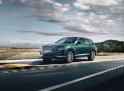 Кроссовер Genesis GV80 представлен публике