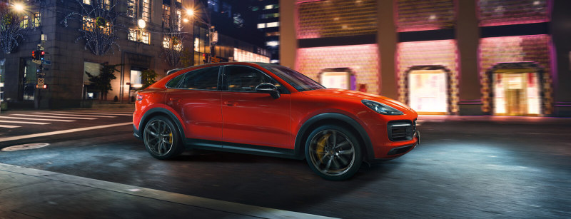Новый Porsche Cayenne Coupe в Порше Центр Москва