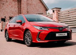 Обновлённая Toyota Corolla 2020 модельного года для России: от 1.214.000 руб.