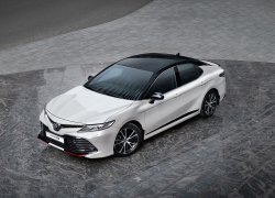 Спецверсия Toyota Camry S-Edition в России: от 2.104.000 руб.