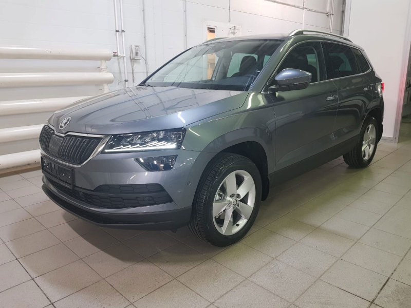 Кроссовер Skoda Karoq российской сборки появился у дилеров