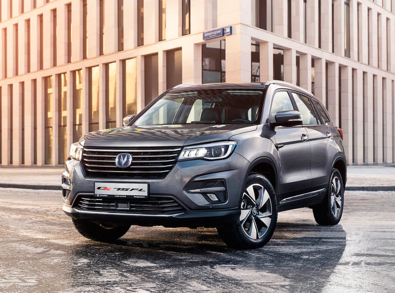 Обновлённый кроссовер Changan CS75FL: в России от 1.399.900 руб.