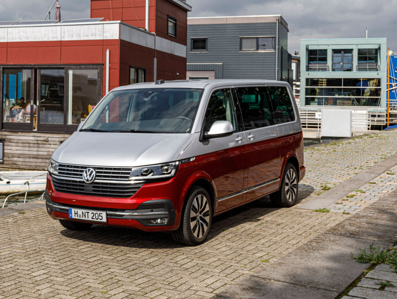 Новое семейство коммерческих авто Volkswagen Т6.1 начинают продавать в России