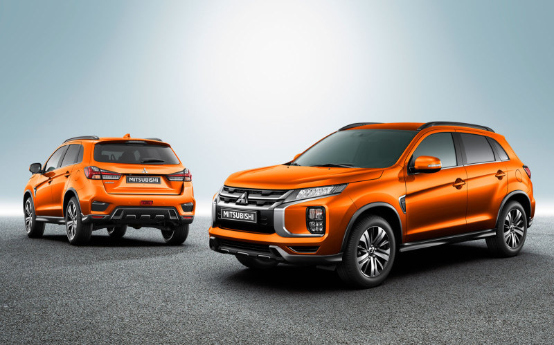 Mitsubishi ASX в новом ярко-оранжевом цвете