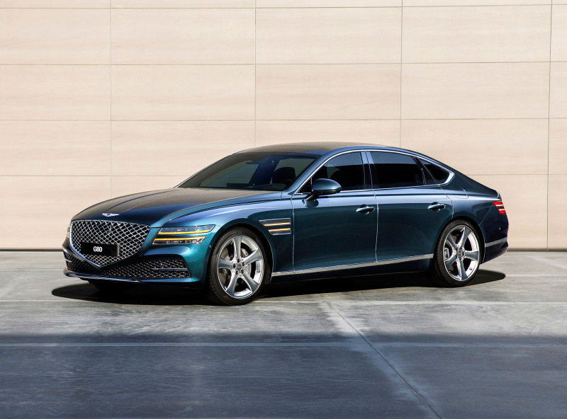 Новый Genesis G80 представили через интернет