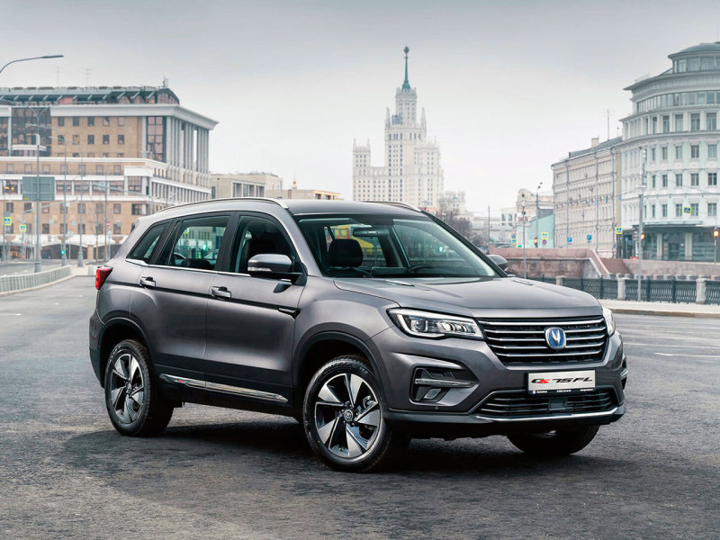 Обновлённый Changan CS75 FL стал дороже до начала продаж в России