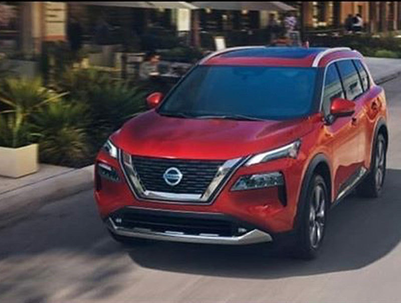 Серийный вид нового Nissan X-Trail, созданного на одной платформе с будущим MMC Outlander