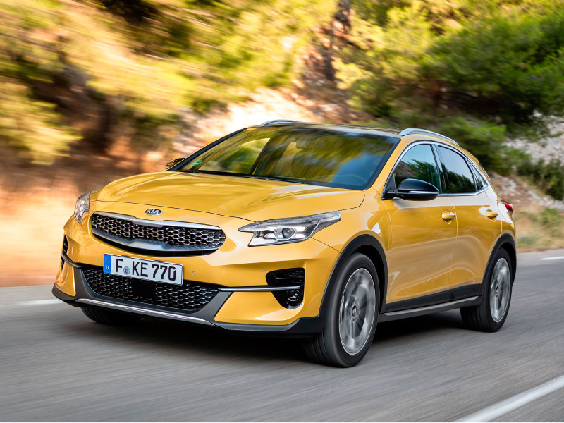 Кросс-хэтчбек KIA XCeed летом появится на российском рынке