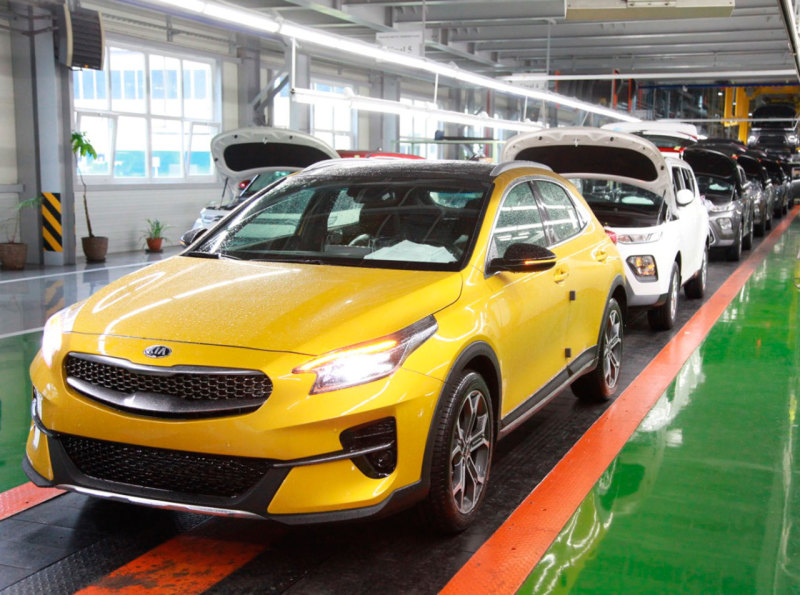 Кросс-хэтчбек KIA XCeed начали собирать в Калининграде