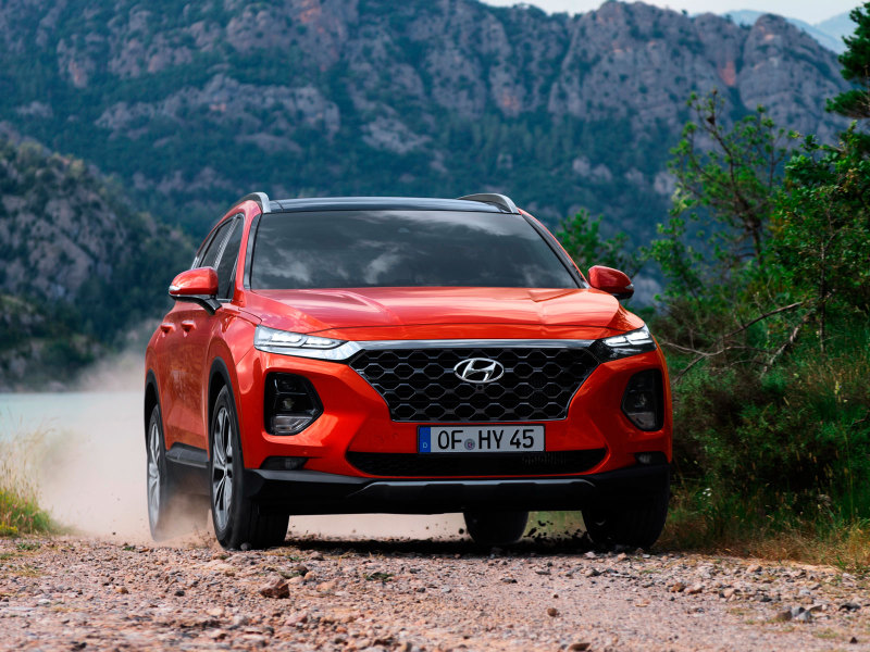 Текущий Hyundai Santa Fe образца 2018 года