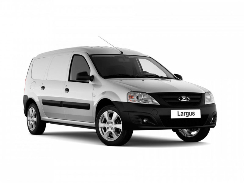 Фургон Lada Largus после лёгкого обновления в 2019 году