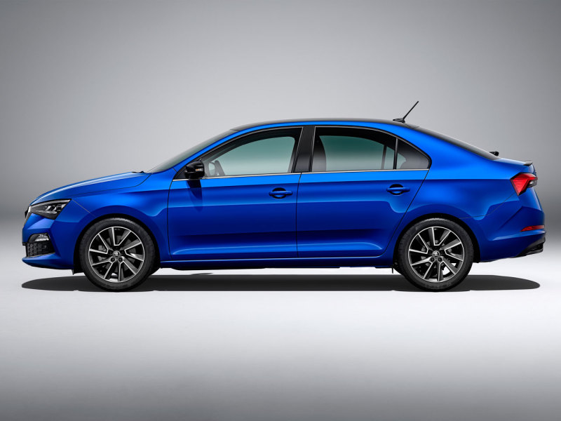 Новый Skoda Rapid покупают по средней цене 1,015 млн. рублей
