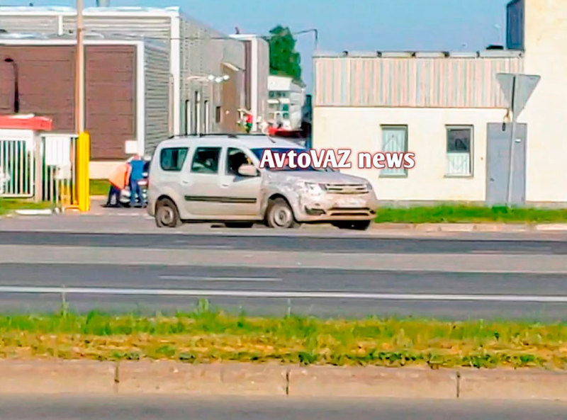 Обновлённую Lada Largus FL сертифицировали для серийного производства