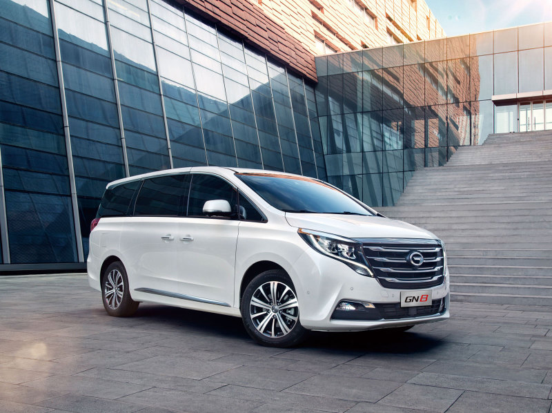 Премиальный китайский минивен GAC GN8 начинают продавать в России